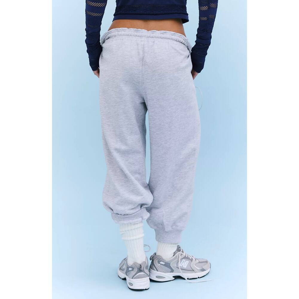 FREE PEOPLE MOVEMENT Flutter Cropped Joggers in Grey Size Large - Picture 2 of 6